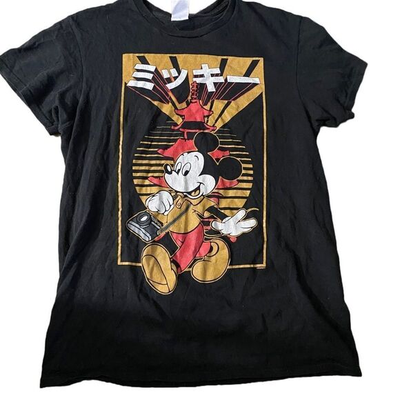 Mens Disney Mickey Mouse Traveler Tshirt - Picture 1 of 2
